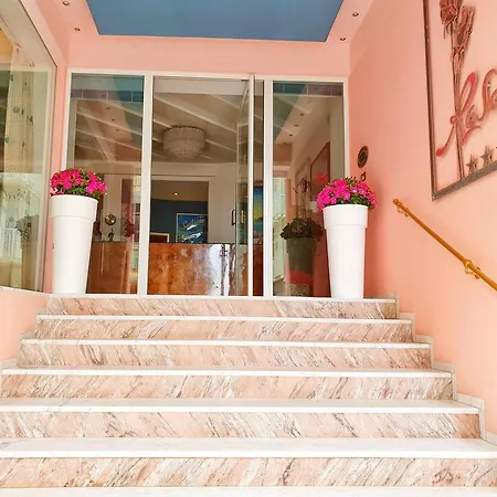 Rosa 3* Gabicce Mare